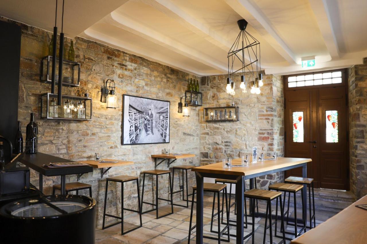 Boutiquehotel Burg Adenbach & Alter Weinbau باد نوينهار اهرفيل المظهر الخارجي الصورة